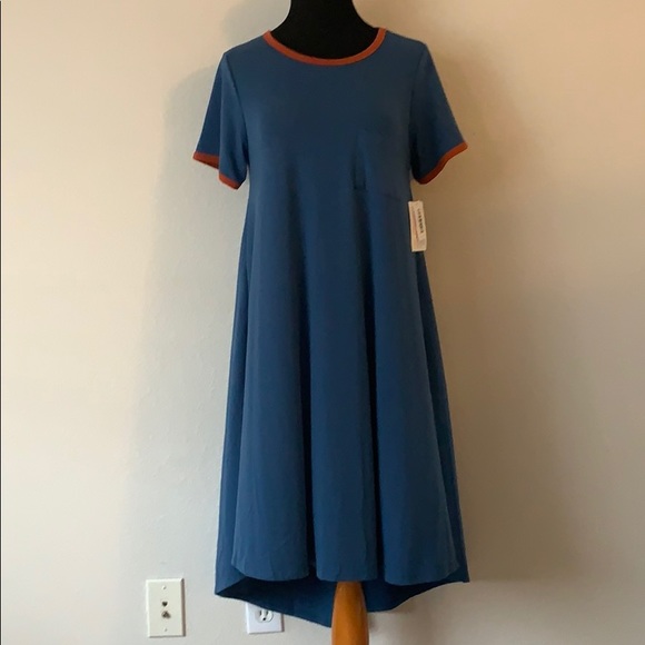 Lularoe Carly - Picture 1 of 2